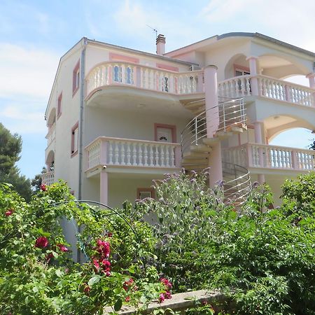 Gardenia Apartments Пакоштане Екстер'єр фото