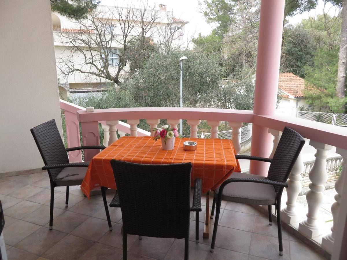 Gardenia Apartments Пакоштане Екстер'єр фото