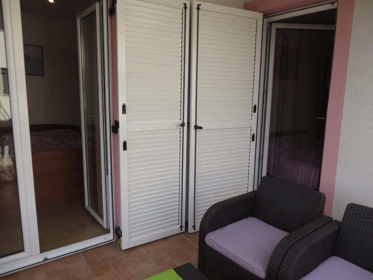 Gardenia Apartments Пакоштане Екстер'єр фото