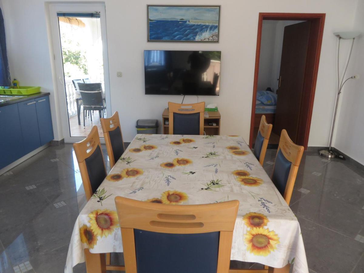 Gardenia Apartments Пакоштане Екстер'єр фото