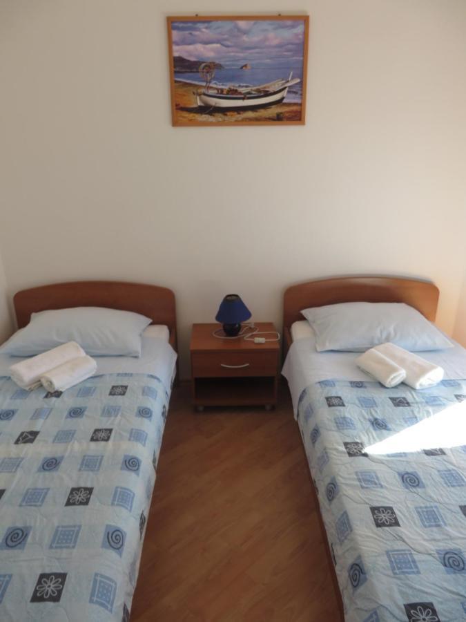 Gardenia Apartments Пакоштане Екстер'єр фото