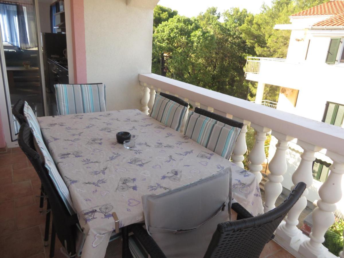 Gardenia Apartments Пакоштане Екстер'єр фото