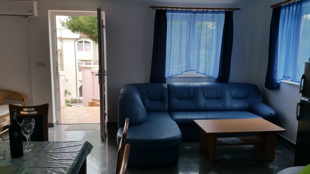 Gardenia Apartments Пакоштане Екстер'єр фото