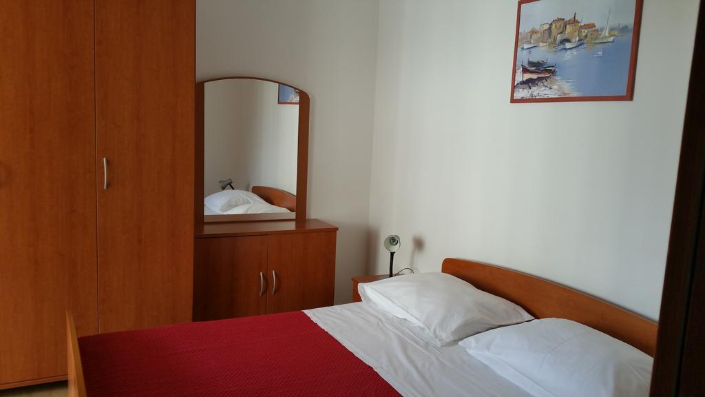 Gardenia Apartments Пакоштане Екстер'єр фото